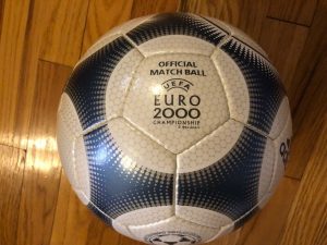 transactie Verfrissend Faculteit EK bal 2024: Alles over de officiële wedstrijdbal van het EK voetbal